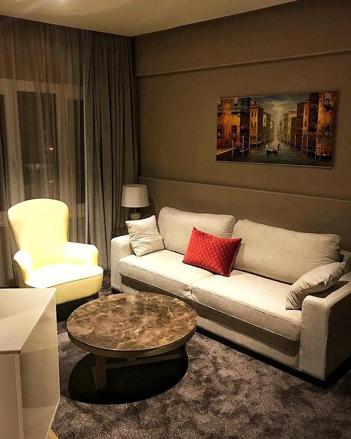 Lumiere Des Etoile Hotel Koeweit Buitenkant foto