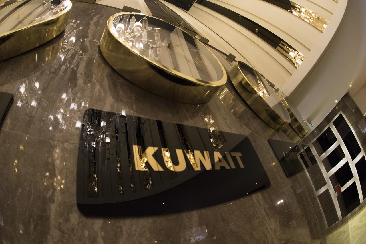 Lumiere Des Etoile Hotel Koeweit Buitenkant foto