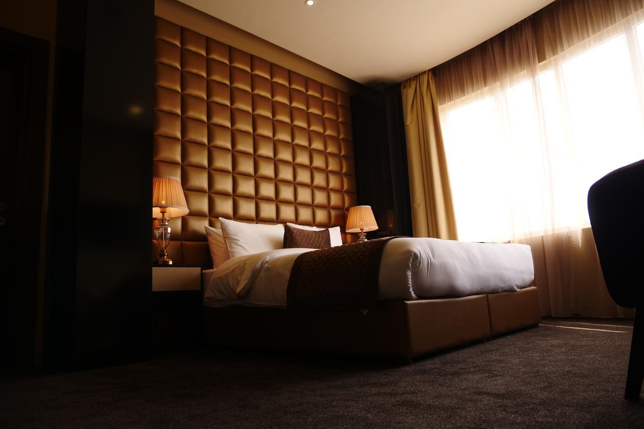 Lumiere Des Etoile Hotel Koeweit Buitenkant foto