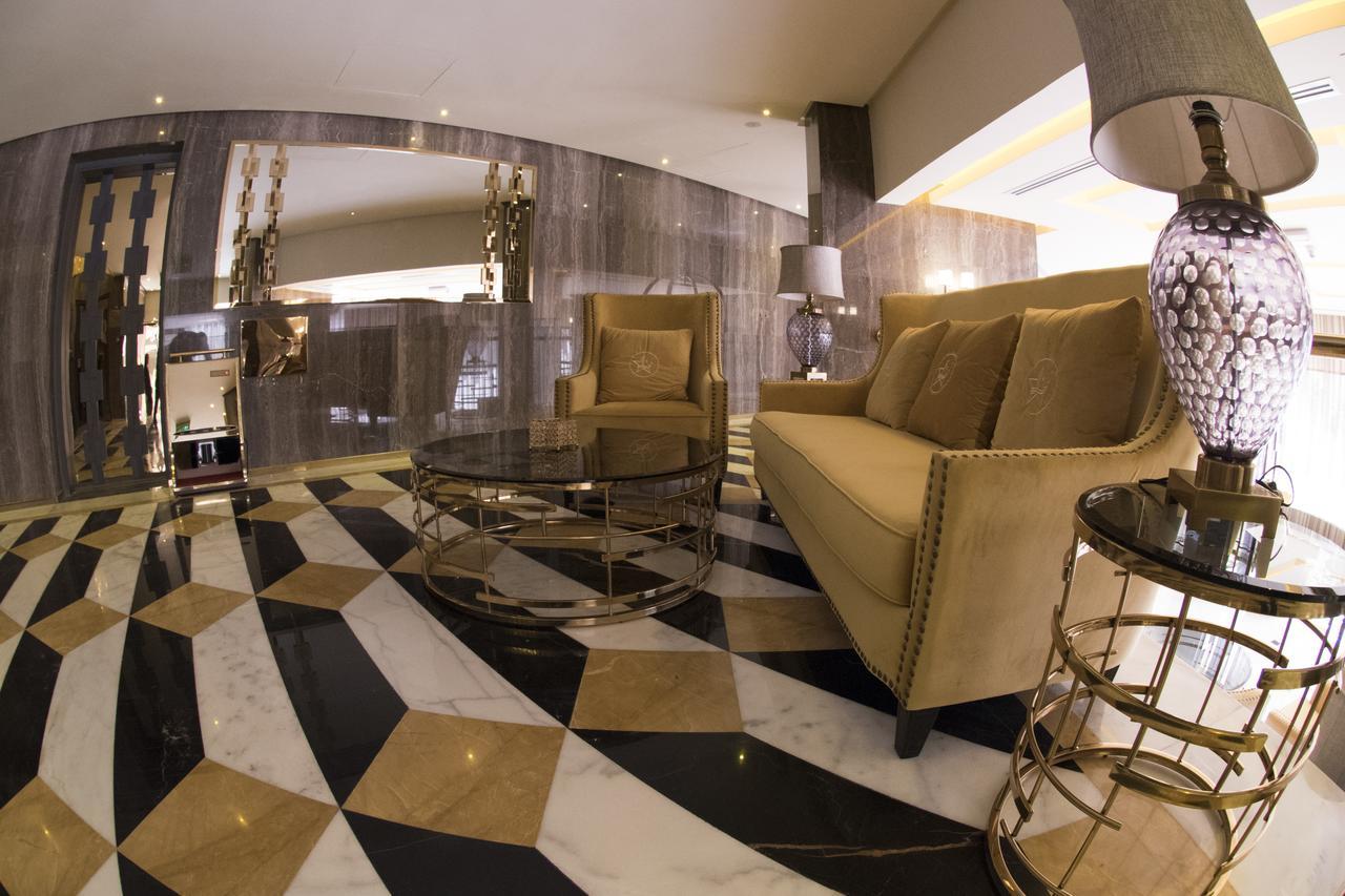 Lumiere Des Etoile Hotel Koeweit Buitenkant foto