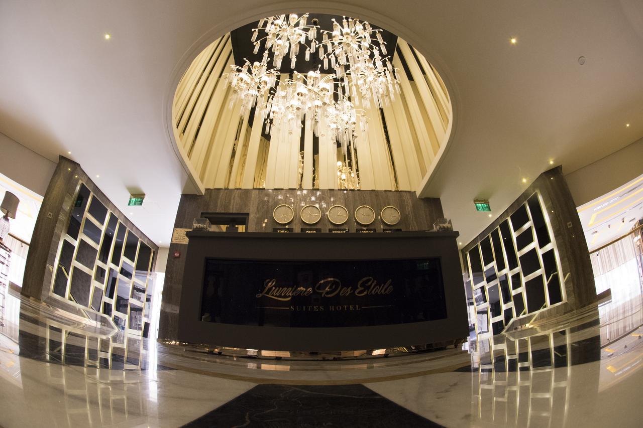 Lumiere Des Etoile Hotel Koeweit Buitenkant foto