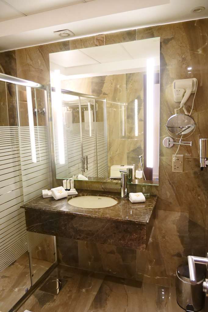 Lumiere Des Etoile Hotel Koeweit Kamer foto